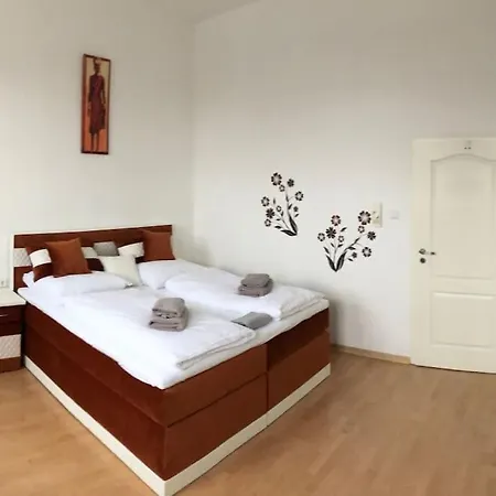 Apartmenthaus Am Bahnhof Detmold Exterior foto