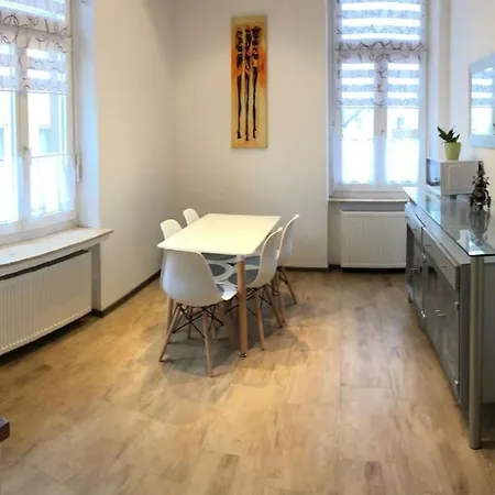 Apartmenthaus Am Bahnhof Detmold Exterior foto