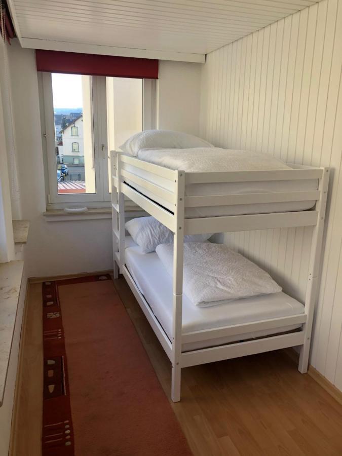 Apartmenthaus Am Bahnhof Apartment